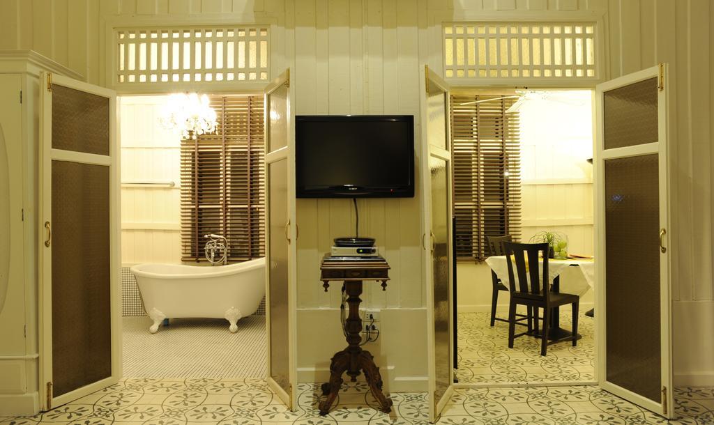 Hotel The Hen HHQ Habitación foto