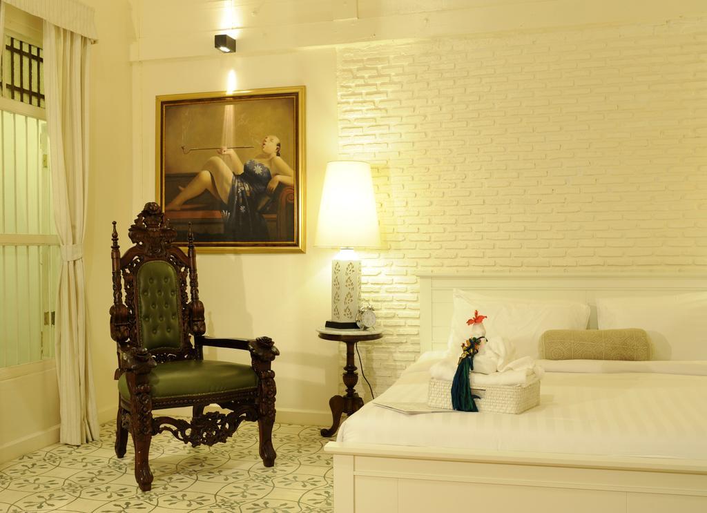 Hotel The Hen HHQ Habitación foto