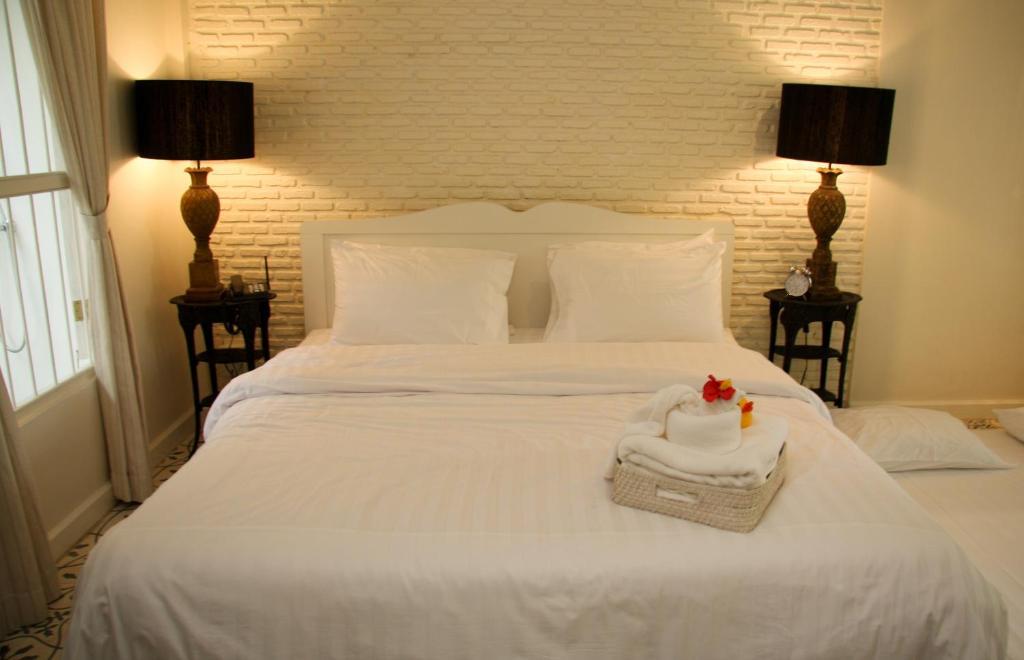 Hotel The Hen HHQ Habitación foto